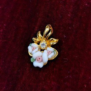 Vintage Dainty Flower Bouquet Pendant w "Diamond" & Gold Tone Foliage, by Avon